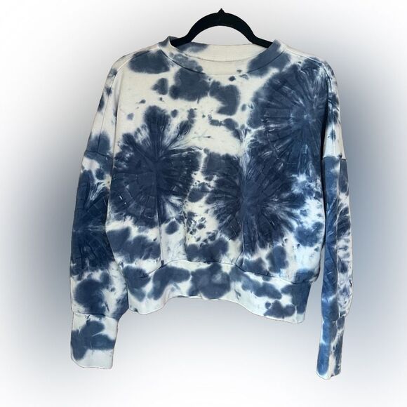 Old Navy Sweatshirt Womens Tie Dye Cropped Blue White Size Medium - Picture 1 of 4